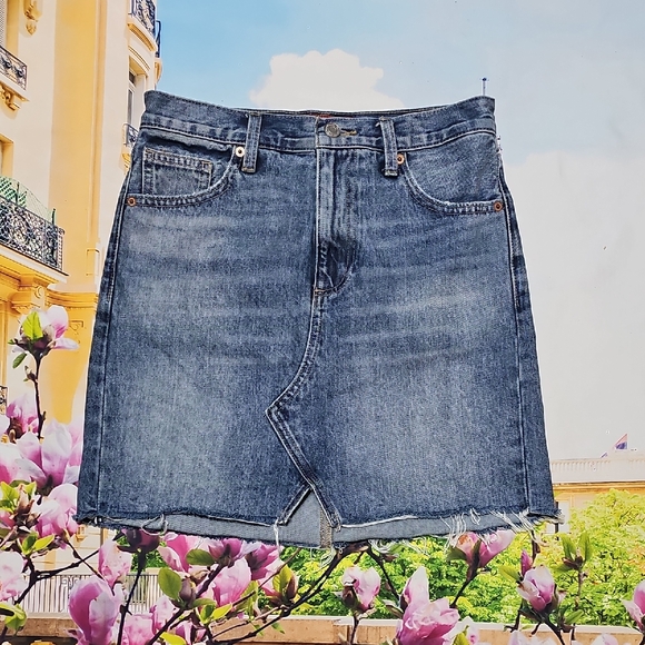 Lucky Brand Dresses & Skirts - Lucky Brand Raw Hem Blue Denim Skirt Size 00/24